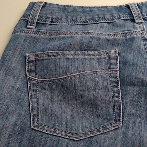 Wrangler denim 5 pocket jean shorts - Picture 7 of 8